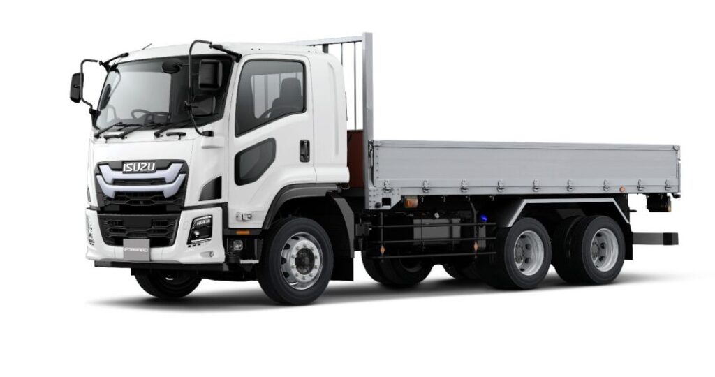 truk isuzu forward series kini punya wajah dan mesin baru 1080x570